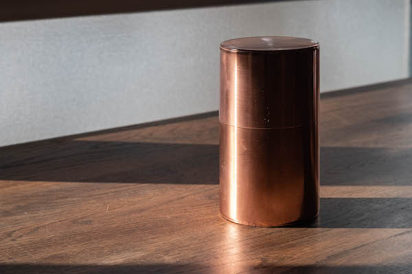 開化堂の銅茶筒